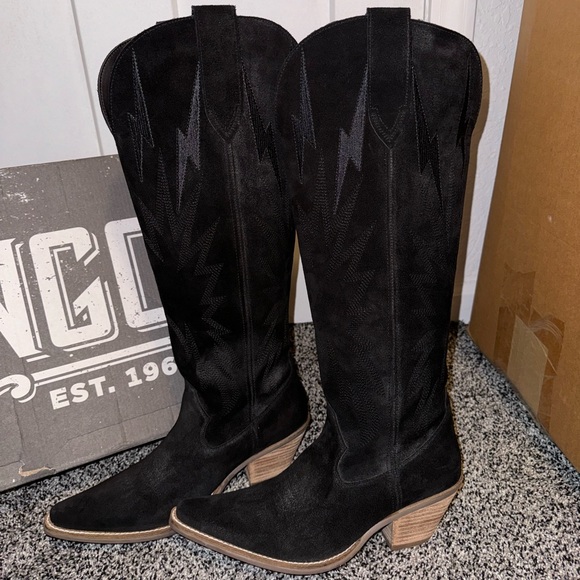 Dingo Thunder Road Cowboy Boots - Picture 2 of 4